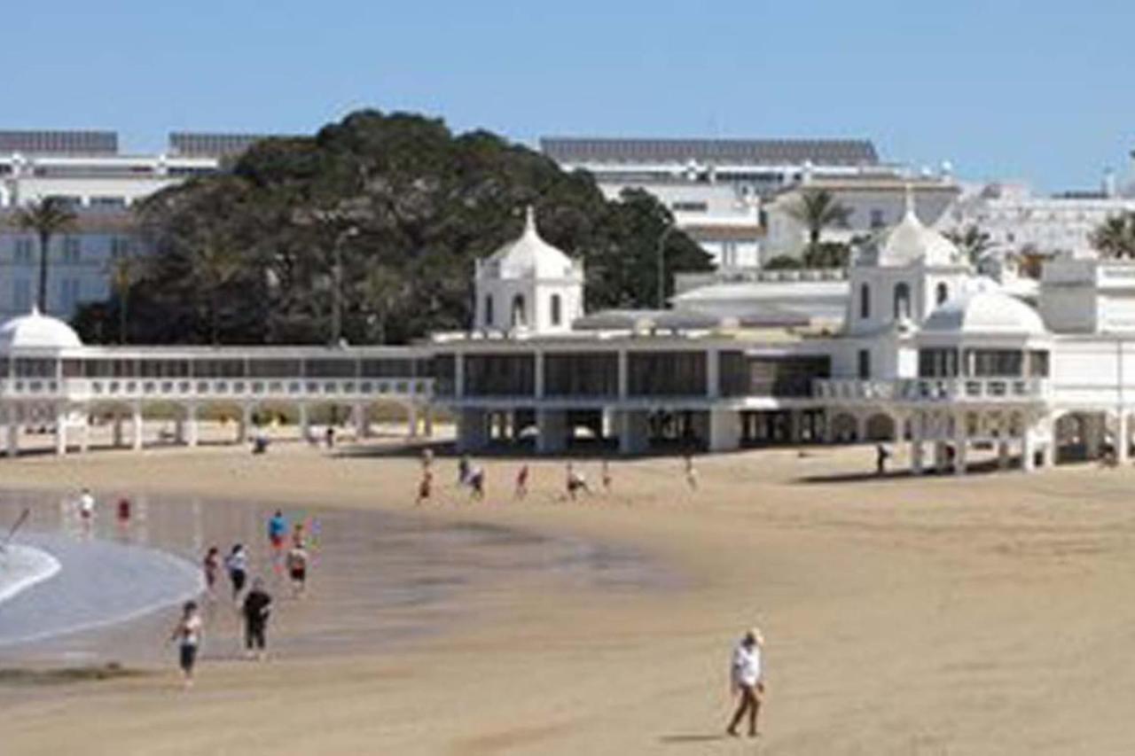 Apartamento En Pleno Centro De Cadiz Con Parking Economico 外观 照片